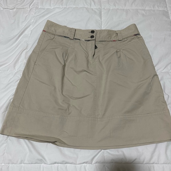 Authentic burberry women’s skirt - Picture 1 of 7